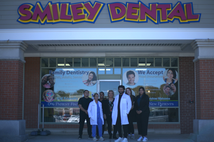 smiley-dental-team